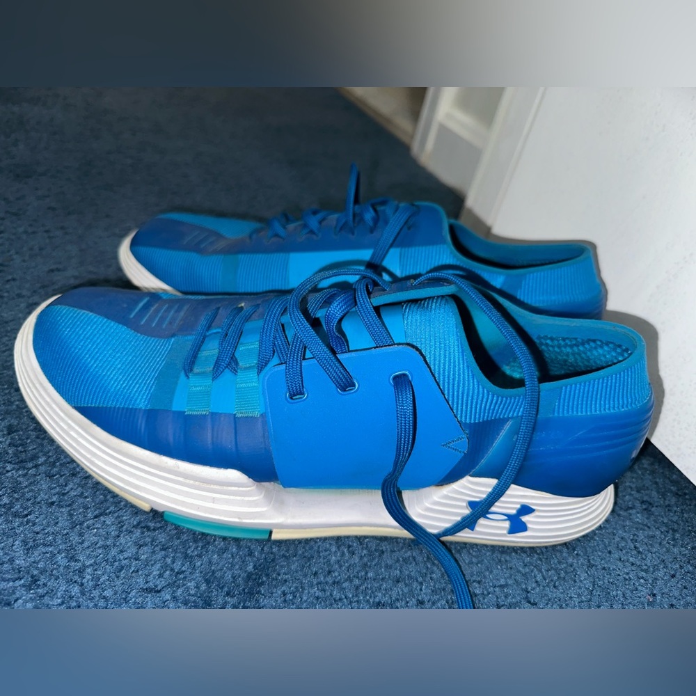 Under Armour Men’s Bright Blue Lace-Up Training Sneakers